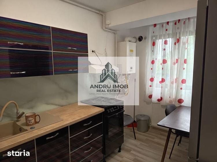 Apartament cu 2 camere decomandat, mobilat în Apărătorii Patriei