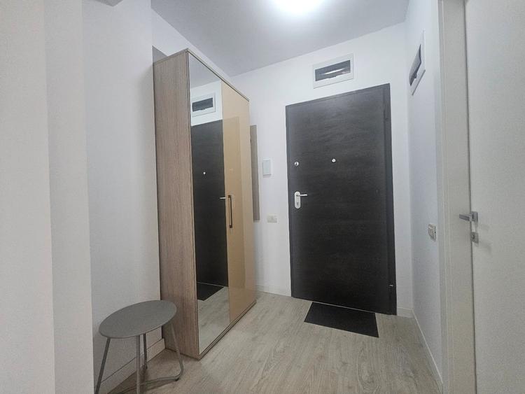Garsonieră decomandată, mobilată în Pipera