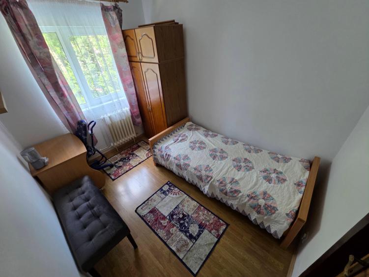 Apartament cu 4 camere semidecomandat în Mănăștur