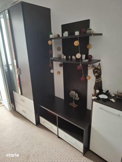 Apartament cu 2 camere semidecomandat în Micro 4