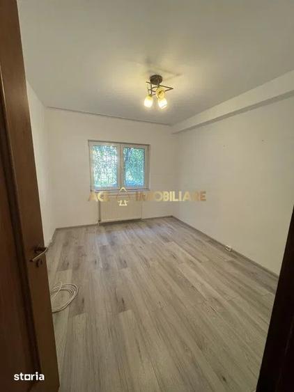 Apartament cu 4 camere, mobilat în Crângași