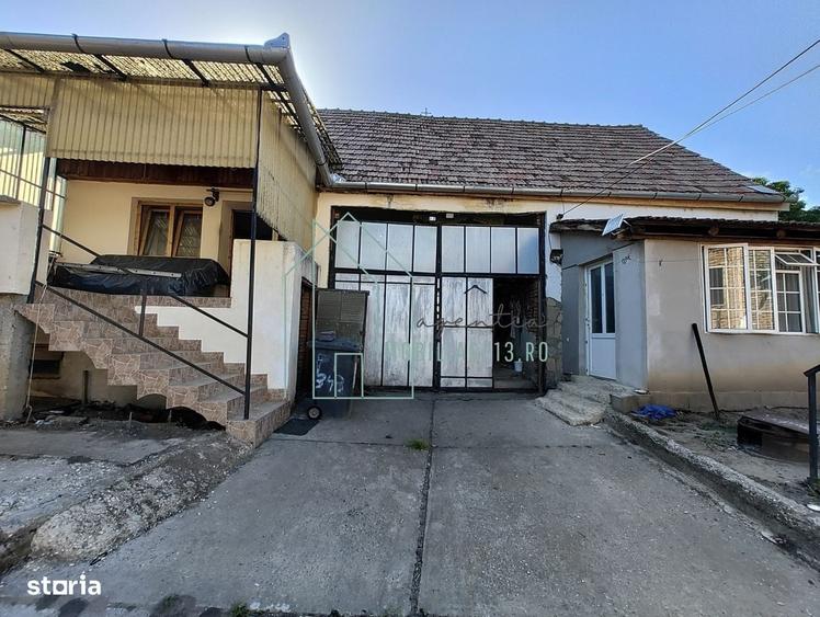 Casă cu 4 camere în Cut