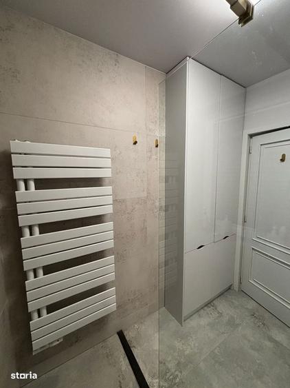 Apartament cu 4 camere decomandat, mobilat în Bună Ziua