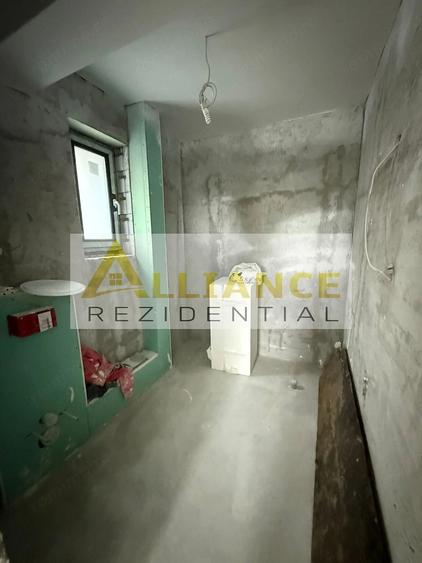 Casă cu Teren 257 Mp în Central