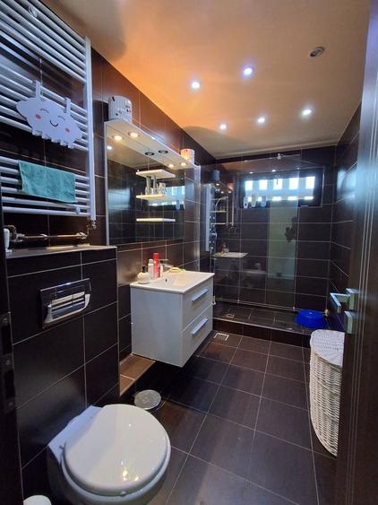 Apartament 3 camere decomandat zona centrala complet mobilat utilat - 4