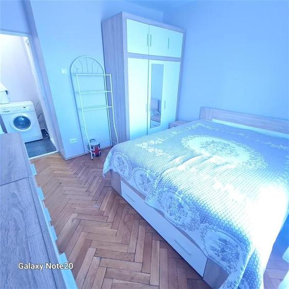 Apartament cu 2 camere decomandat, mobilat în P-ța Spitalului