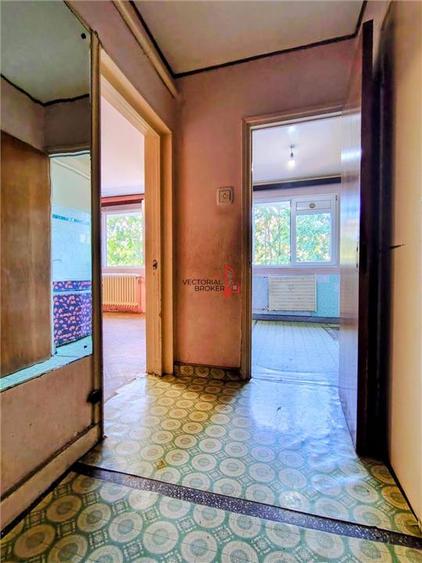 Apartament cu 2 camere circular în Titan