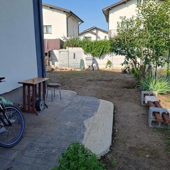 Casă cu 3 camere cu Teren 420 Mp în Berceni