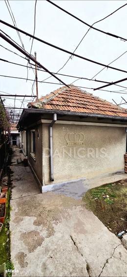 Casa 5 camere | Medea | Teren 150 mp | 2 corpuri de cladire - 1