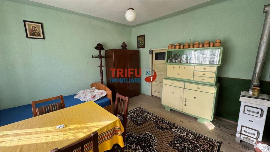 Casă individuală cu 4 camere cu Canalizare în Cricău