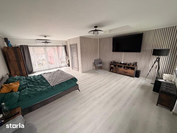 Casă cu 2 camere cu Teren 450 Mp în Florești