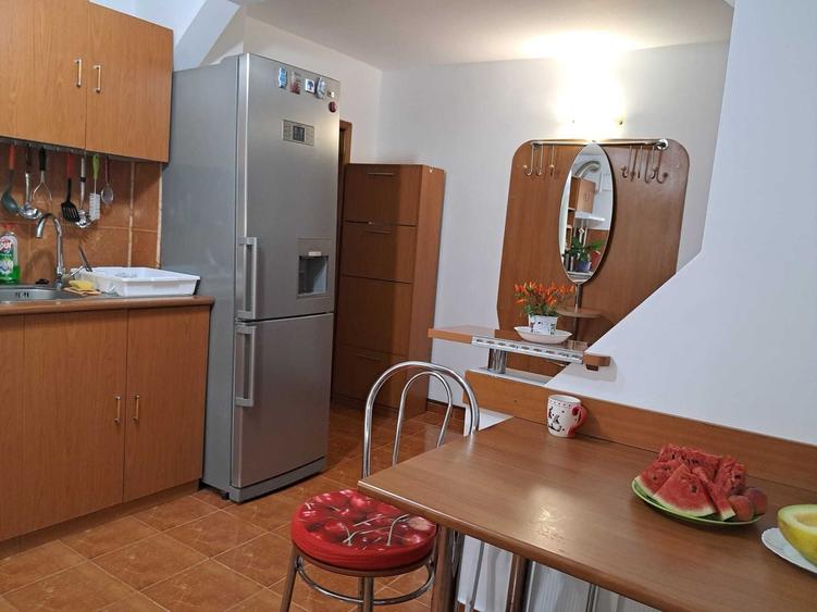 Proprietar inchiriez apartament cu 2 camere, parter, semidecomandat, zona Lipovei - 2