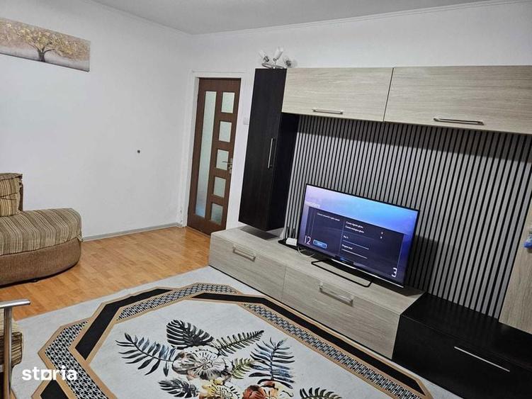 Apartament cu 2 camere semidecomandat în Malu Roșu