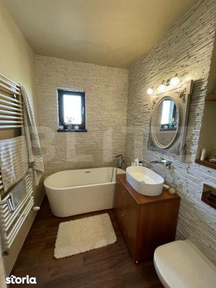 Apartament cu 3 camere în George Enescu