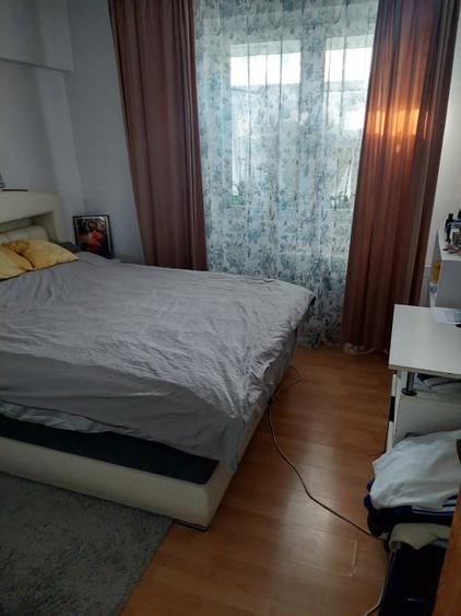 Vanzare apartament 3 camere Giurgiului - 1