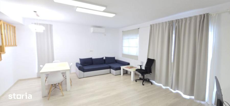 Casă cu 5 camere cu Teren 330 Mp în Ferme
