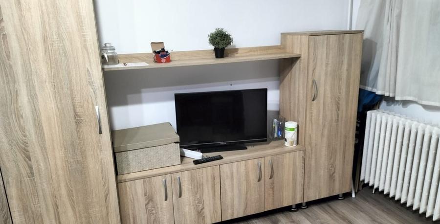 Garsonieră semidecomandată în Teiul Doamnei
