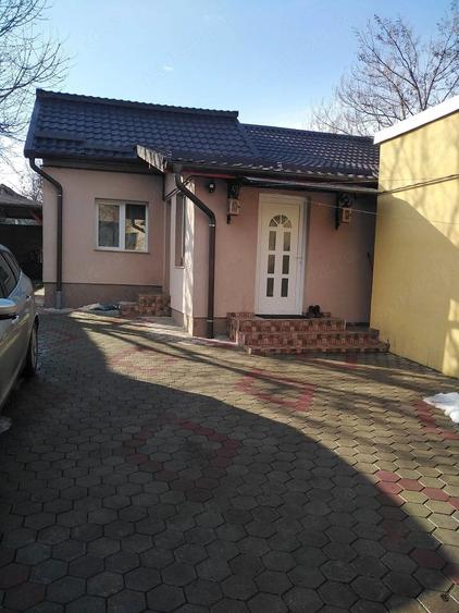 Casă cu Teren 260 Mp în Central