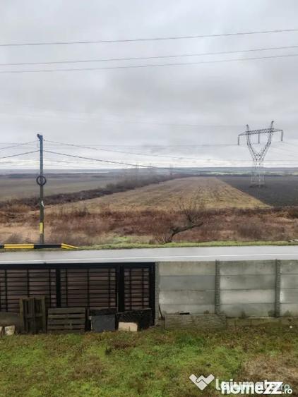 Casă cu 4 camere cu Teren 1380 Mp în Brazi