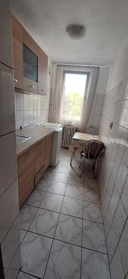 Garsonieră decomandată în Brâncoveanu