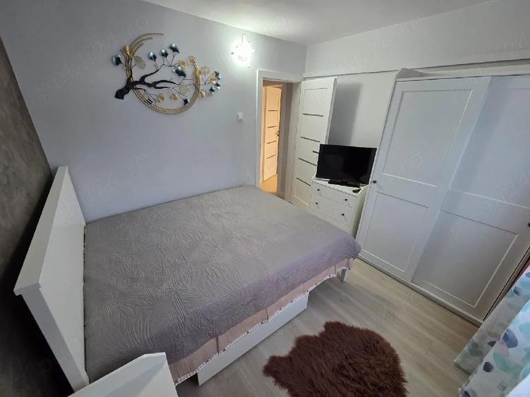 Apartament cu 2 camere semidecomandat în Siloz