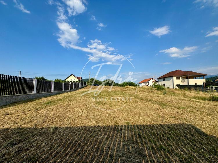 Teren Construcții intravilan de 1000 mp, în Tălmaciu