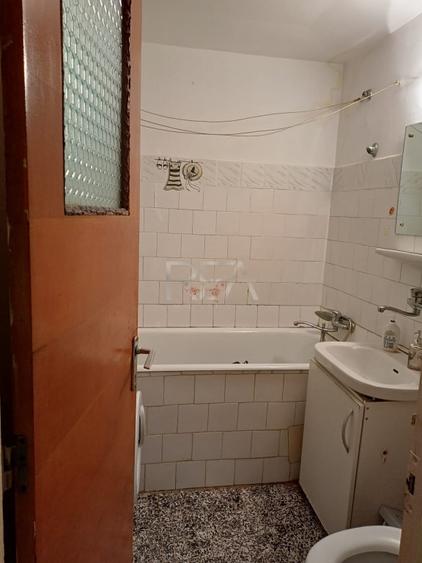 Apartament cu 2 camere decomandat în Crângași