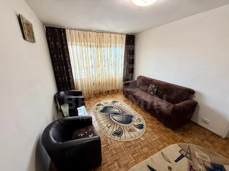 Apartament cu 2 camere semidecomandat în Craiovița Nouă