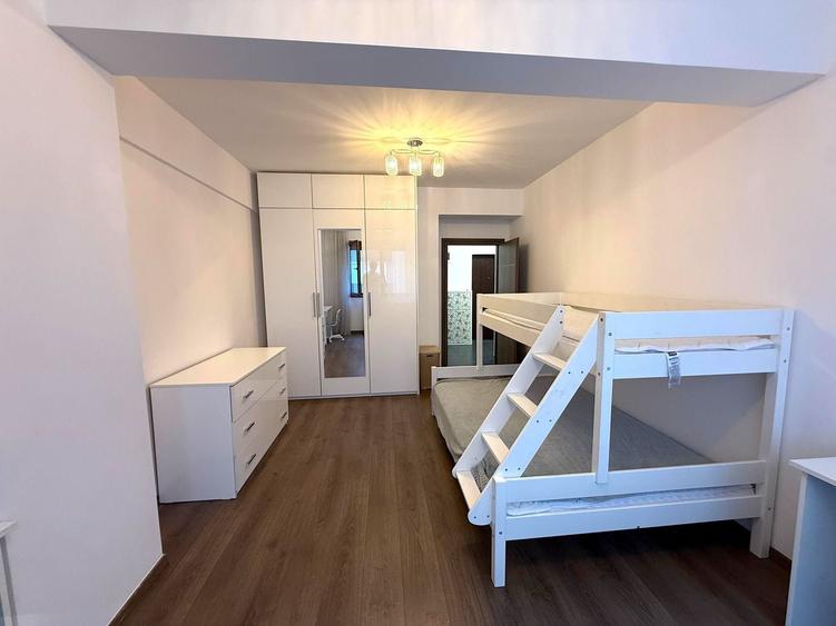 Apartament cu 3 camere în Herăstrău