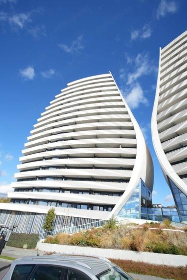 Apartament cu 3 camere decomandat în Zorilor