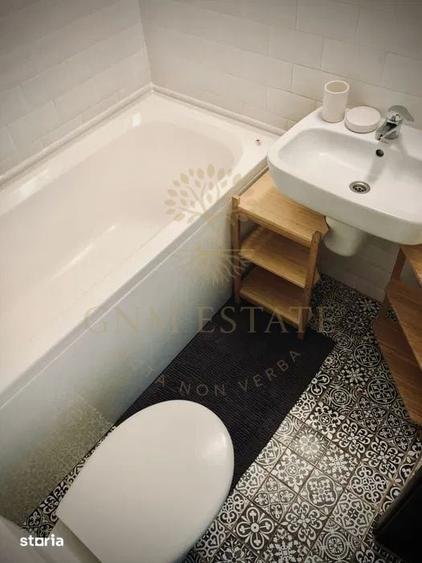 Apartament cu 2 camere semidecomandat în Cișmigiu