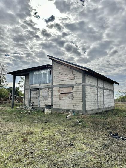 Casă cu 4 camere în Dor Mărunt