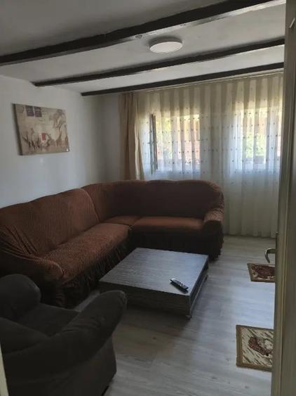 Casă cu 3 camere în Uileacu de Munte