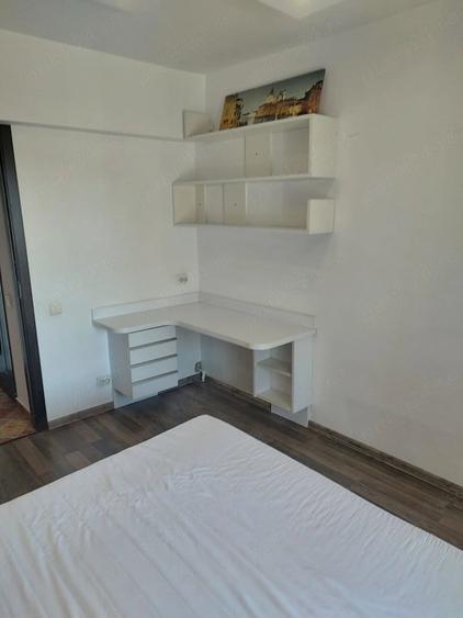 Apartament cu 2 camere decomandat în Bd. Independenței