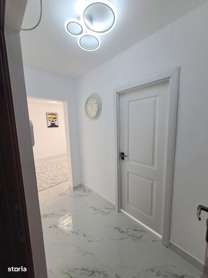 Apartament cu 2 camere semidecomandat în Calea Galați
