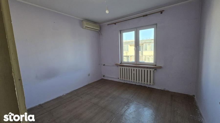 Apartament cu 2 camere decomandat în Crângași