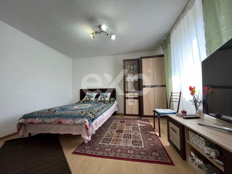 Casă cu 2 camere cu Teren 880 Mp în Broșteni (Vișina)