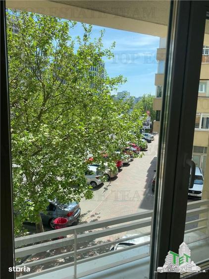 Garsonieră decomandată în Nerva Traian