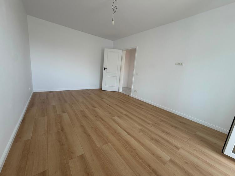 Apartament cu 2 camere decomandat în Dristor