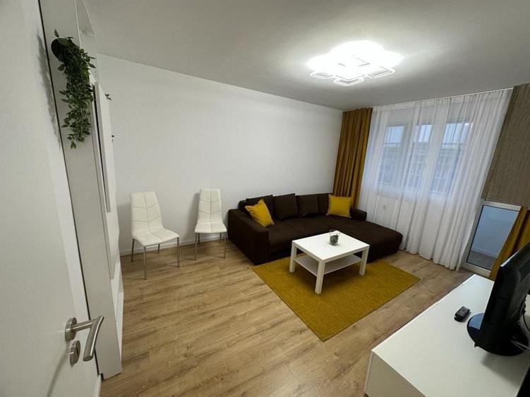 Apartament cu 2 camere decomandat în Giurgiului