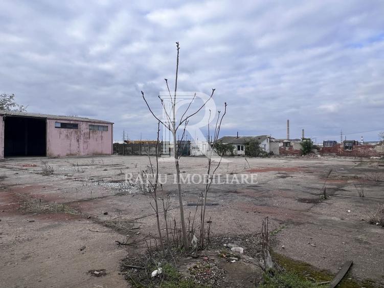 Spațiu industrial, de 3,033 mp, în Iosia