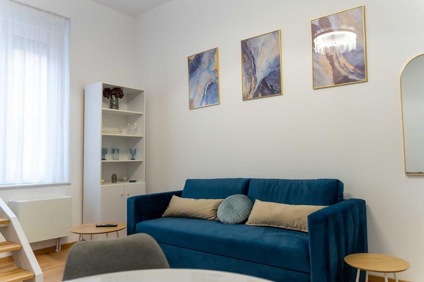 Apartament cu 2 camere semidecomandat în Exterior Vest
