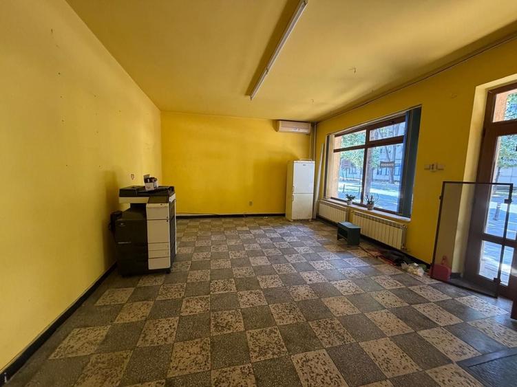 Spațiu comercial, de 50 mp, în Tomis II