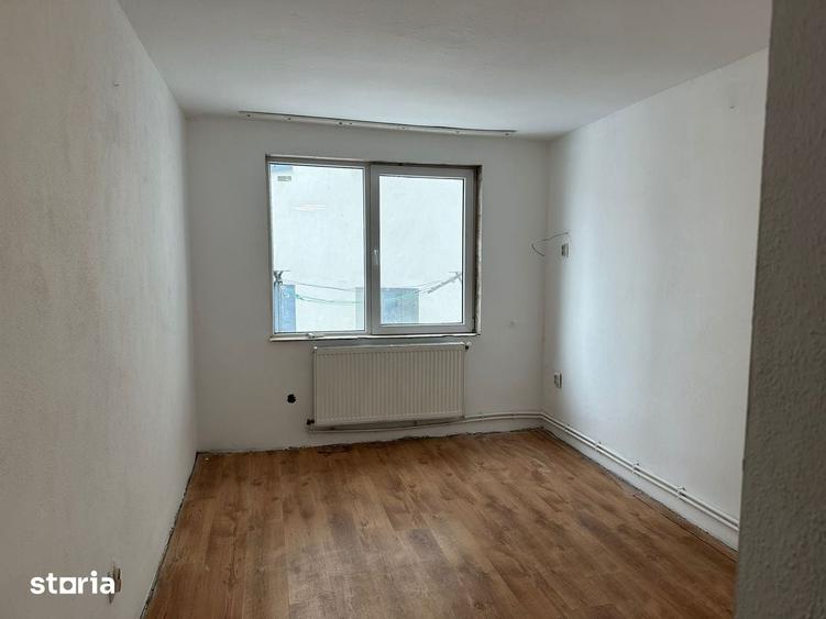 Garsonieră în Decebal