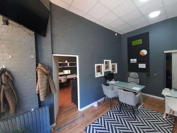 Spațiu comercial, de 47 mp, în Balada