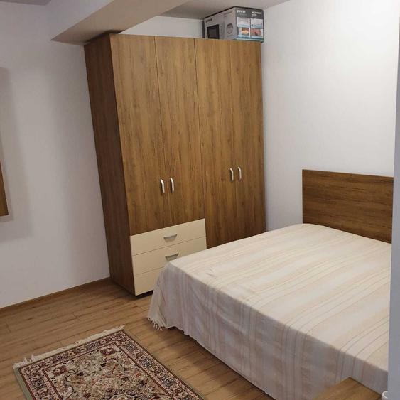 Garsonieră decomandată în Central