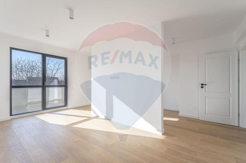 Casă individuală cu 5 camere cu Teren 507 Mp în Cernica