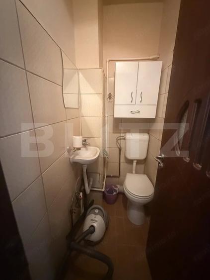 Apartament cu 3 camere decomandat în Micro 6