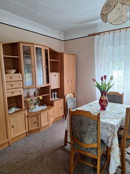 Casă cu 4 camere în Șimand