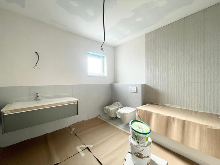 Duplex cu 5 camere cu Teren 352.5 Mp în Moșnița Nouă